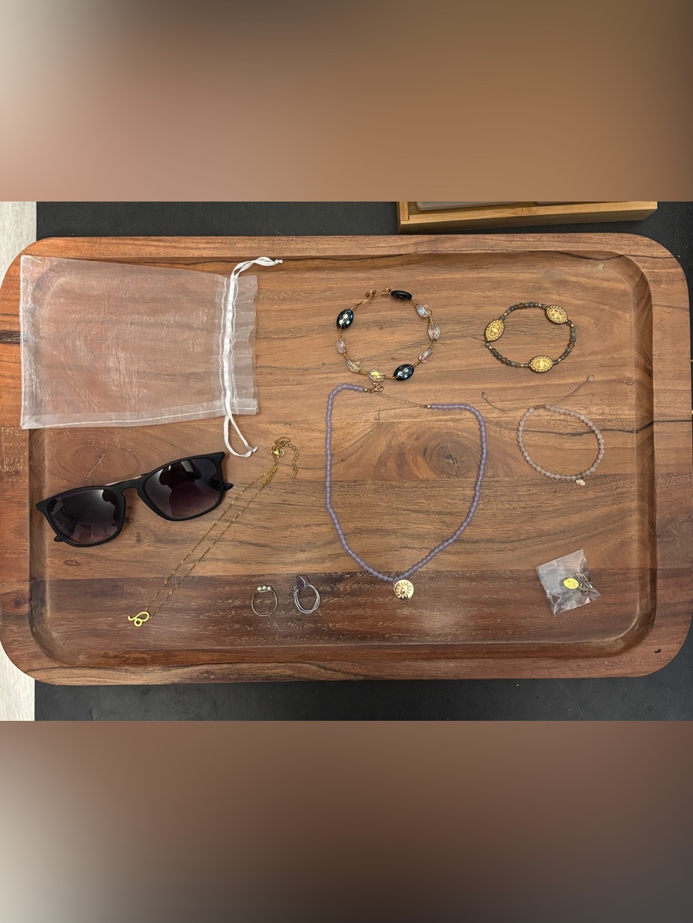 Assorted Accessories - Picture 2 of 4